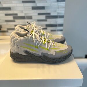 Puma MB.03 Melo 10.5 basketball Nike air zoom Jordan Kobe adidas boost lot